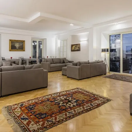 Tittoni Palace Gardens Guest house